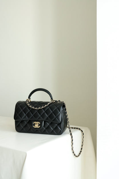 CC CLASSIC FLAP MINI BAG