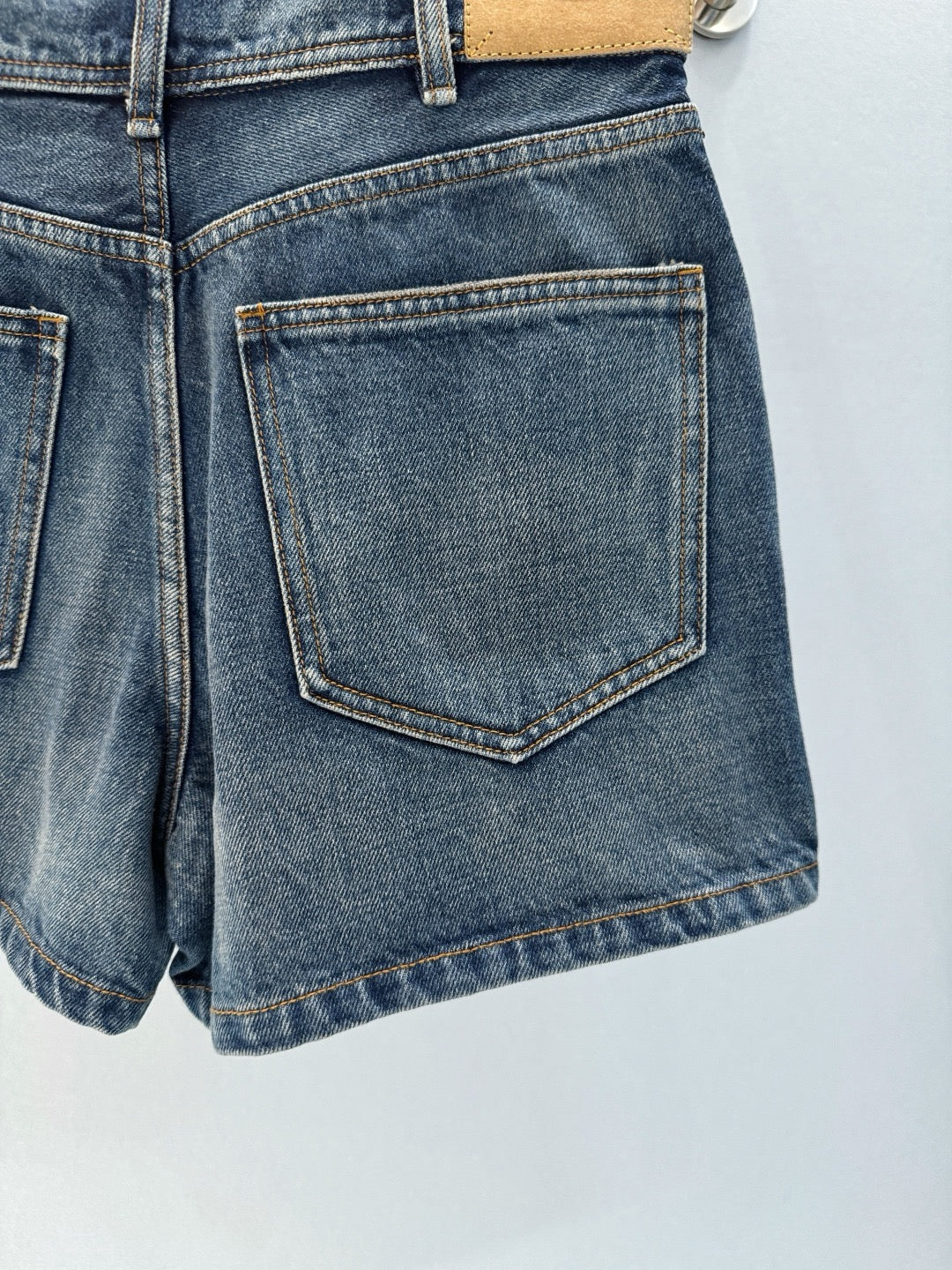 CEL SHORTS
