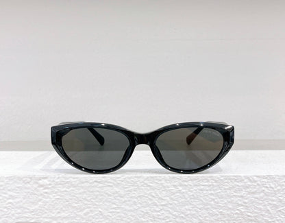 MIU M SUNGLASSES