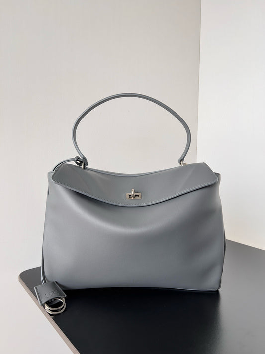 BAL MEDIUM RODEO BAG