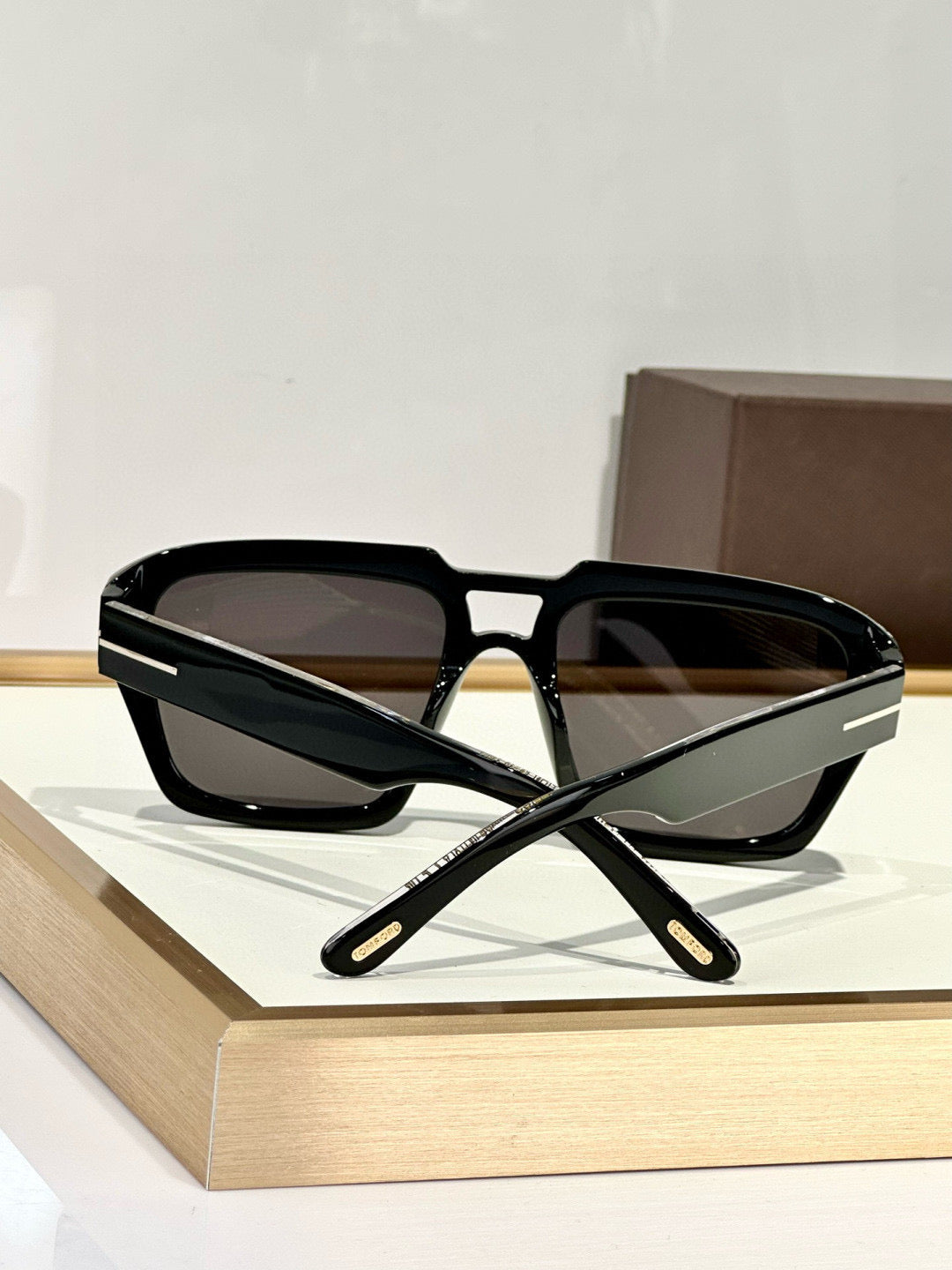TOM F SUNGLASSES