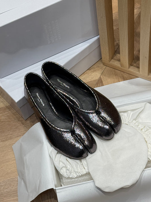 MAISON M TABI BALLET FLATS