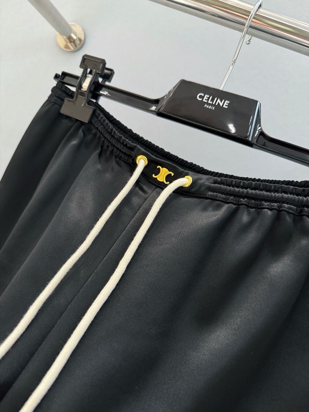 CEL SHORTS