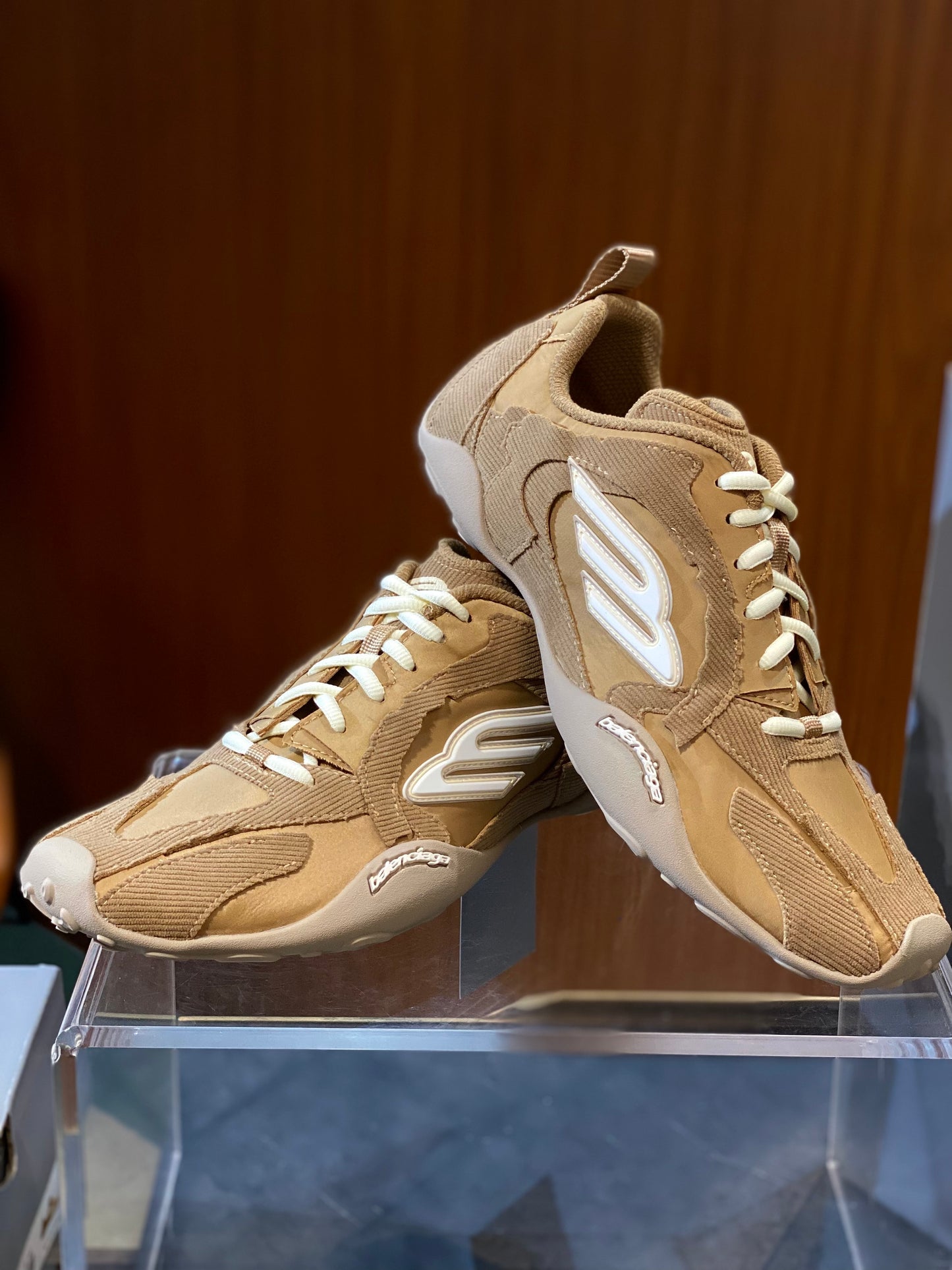 BAL MONDAY ULTRA SNEAKERS