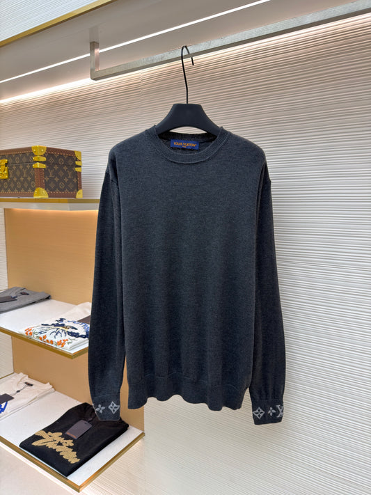 LOU JUMPER