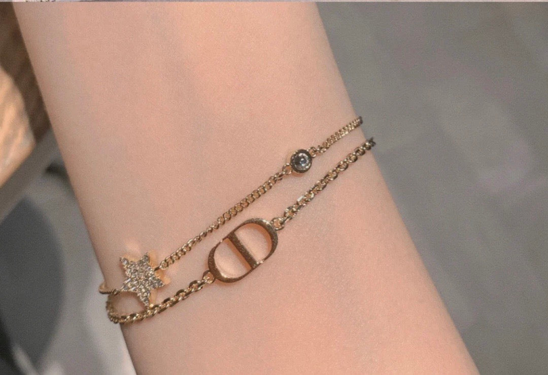 CD BRACELET