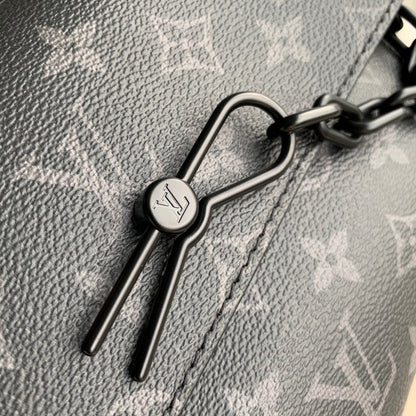 LOU STEAMER MESSENGER BAG