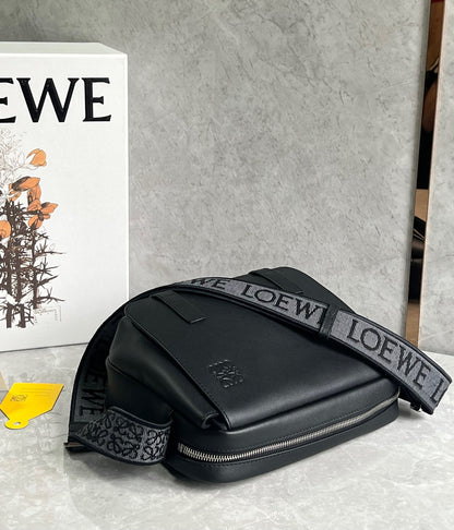 LOEW XS MILITARY MESSENGER BAG