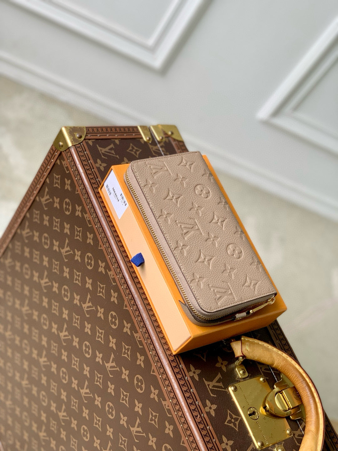 LOU ZIPPY WALLET