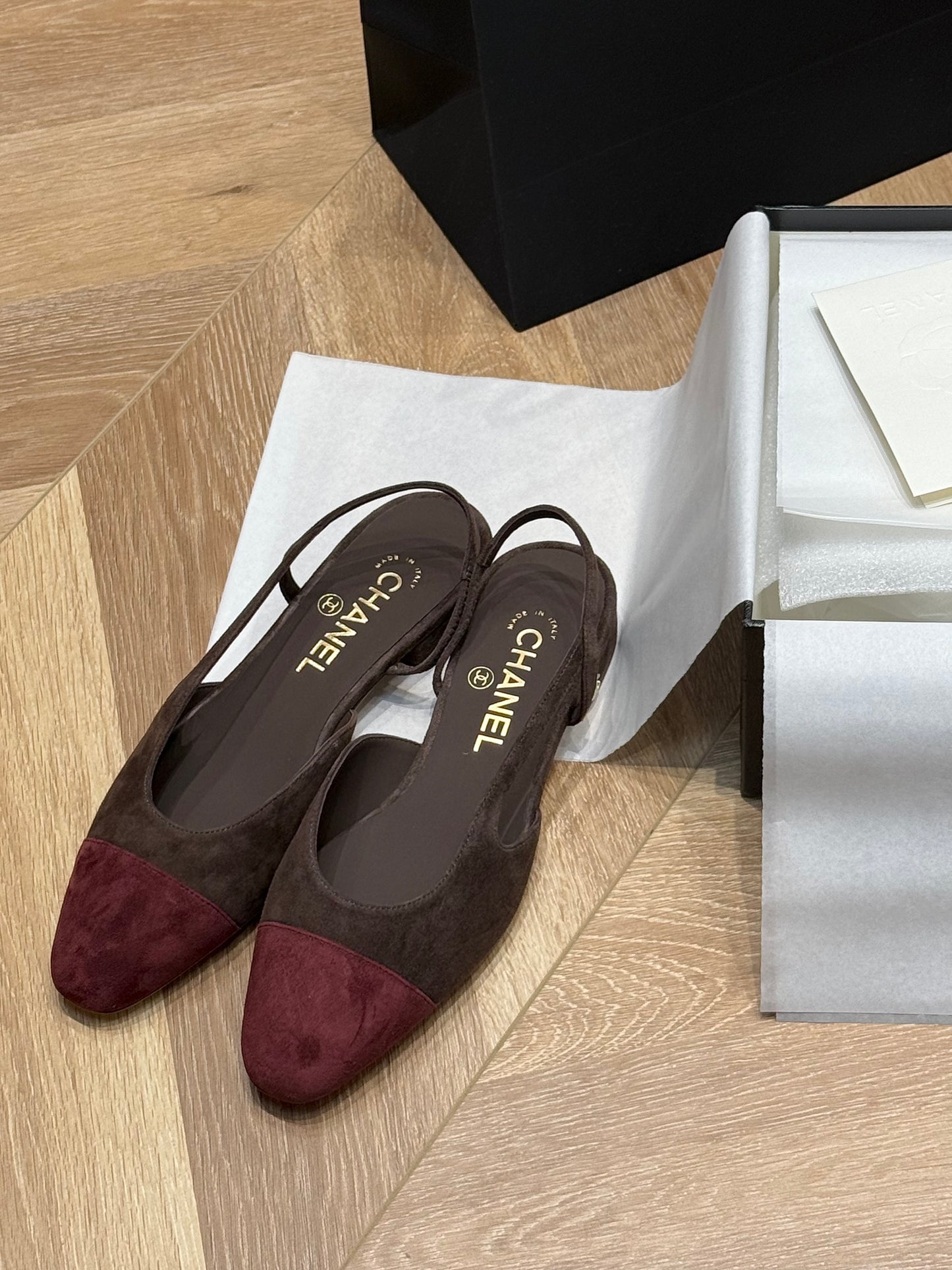 CC SLINGBACK PUMPS
