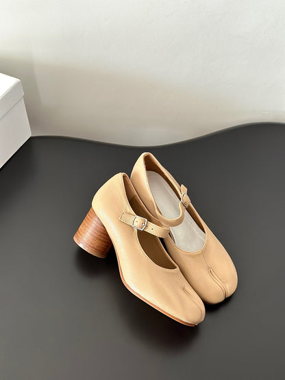 MAISON M TABI HEELS