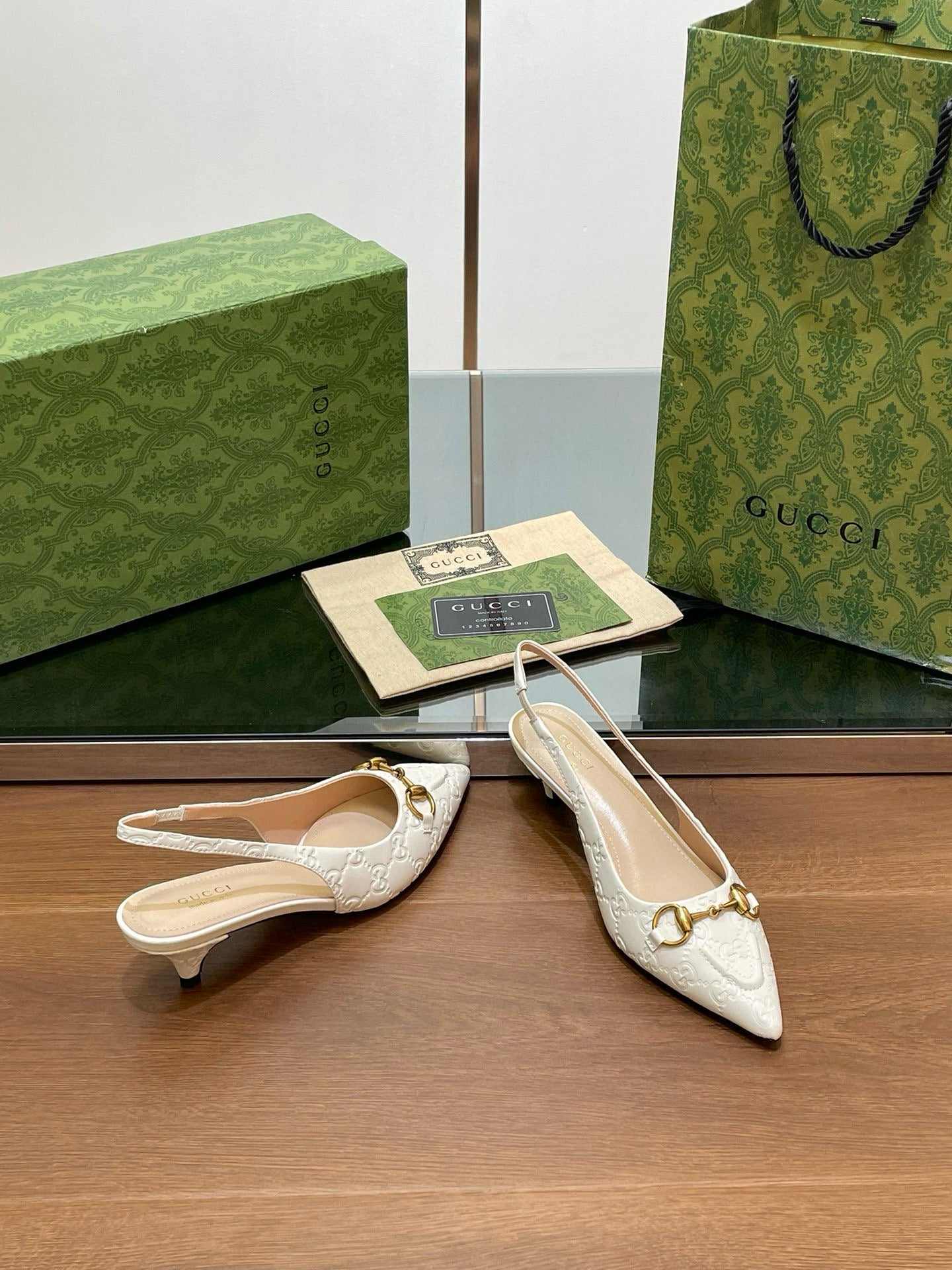 GG HEELS