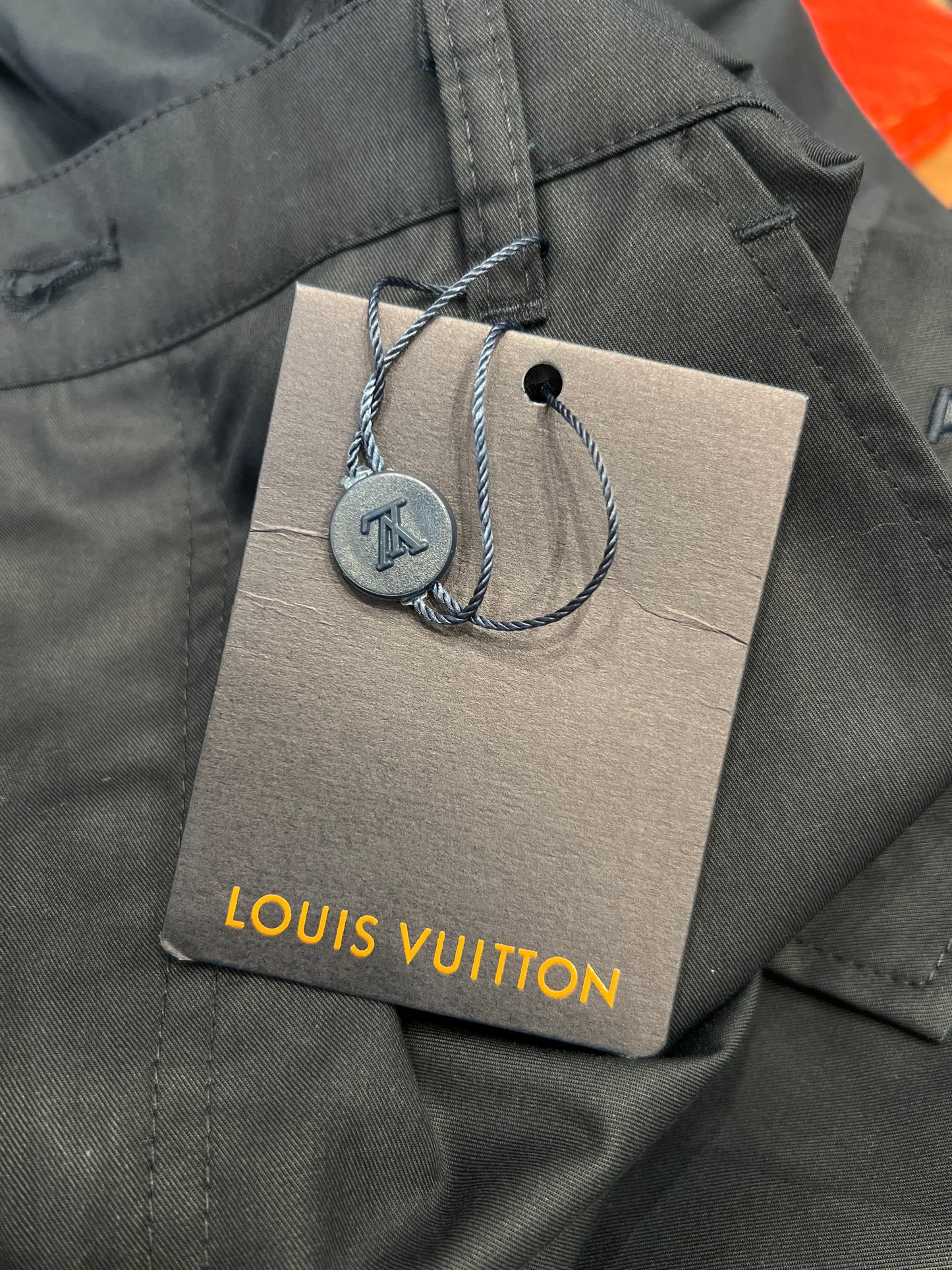 LOU SHORTS