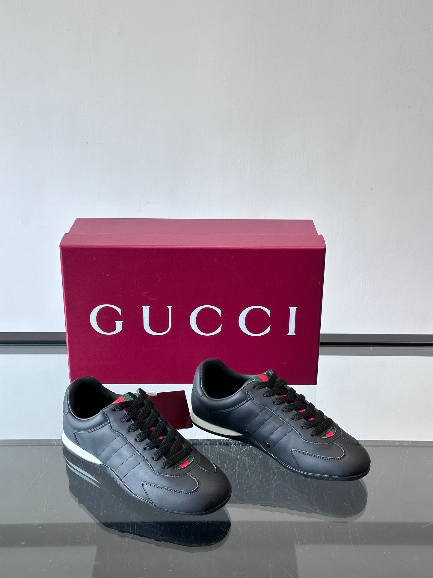 GG SHIFT SNEAKERS