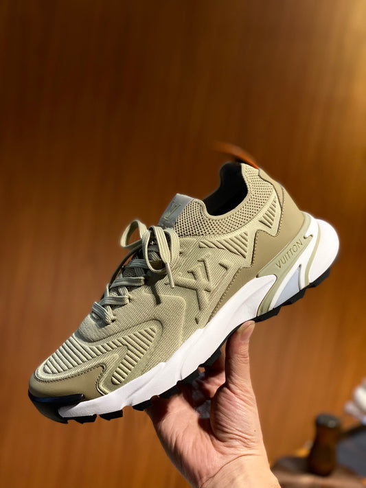 LOU RUNNER TATIC TRAINERS