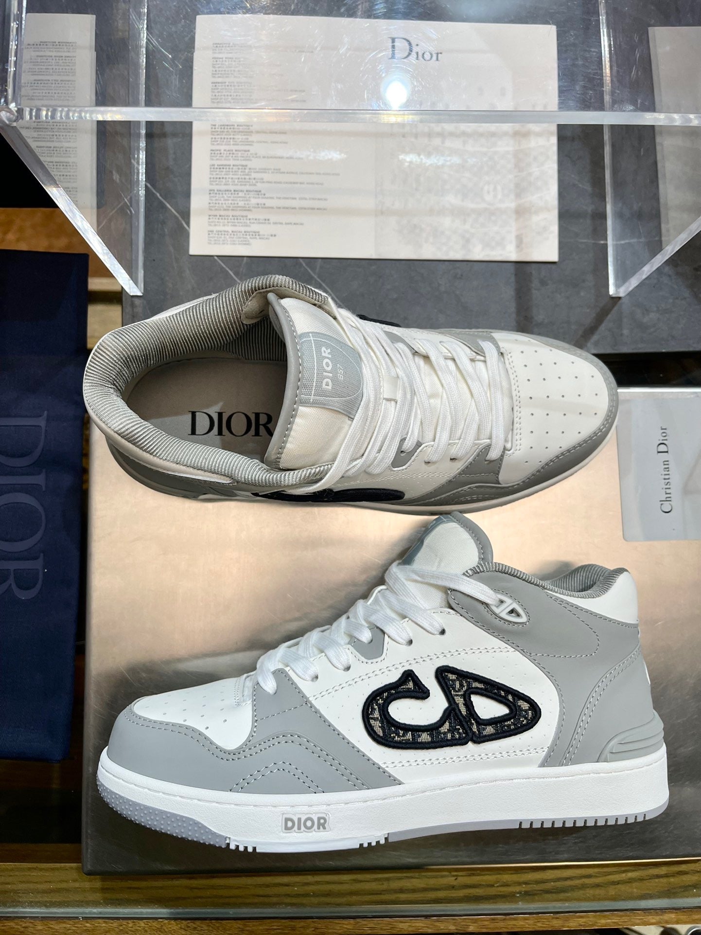 CD B57 SNEAKER