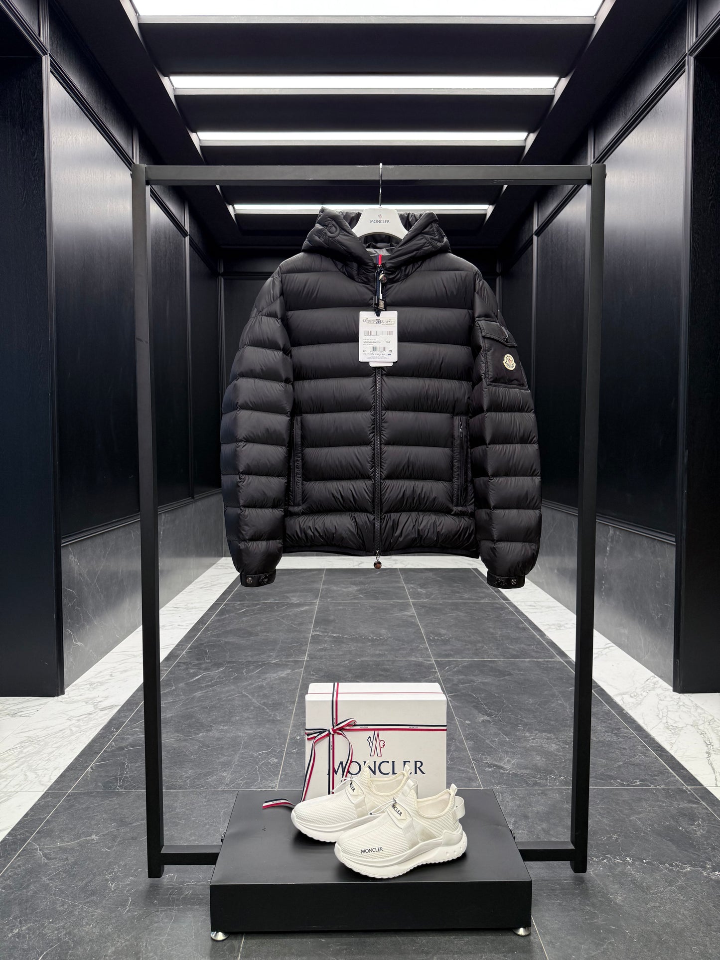 MONC NAJAN JACKET