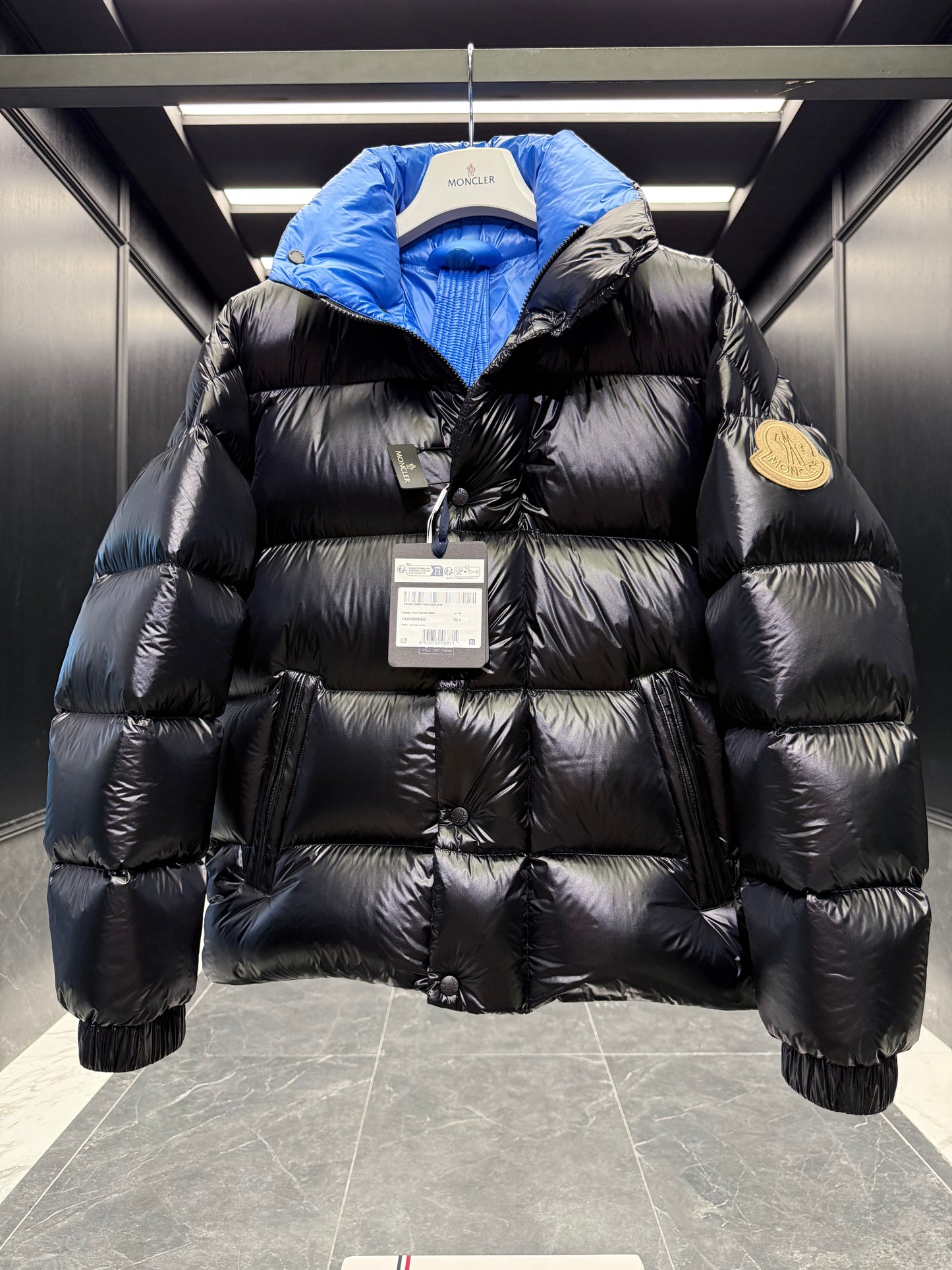 MONC DERVOX JACKET