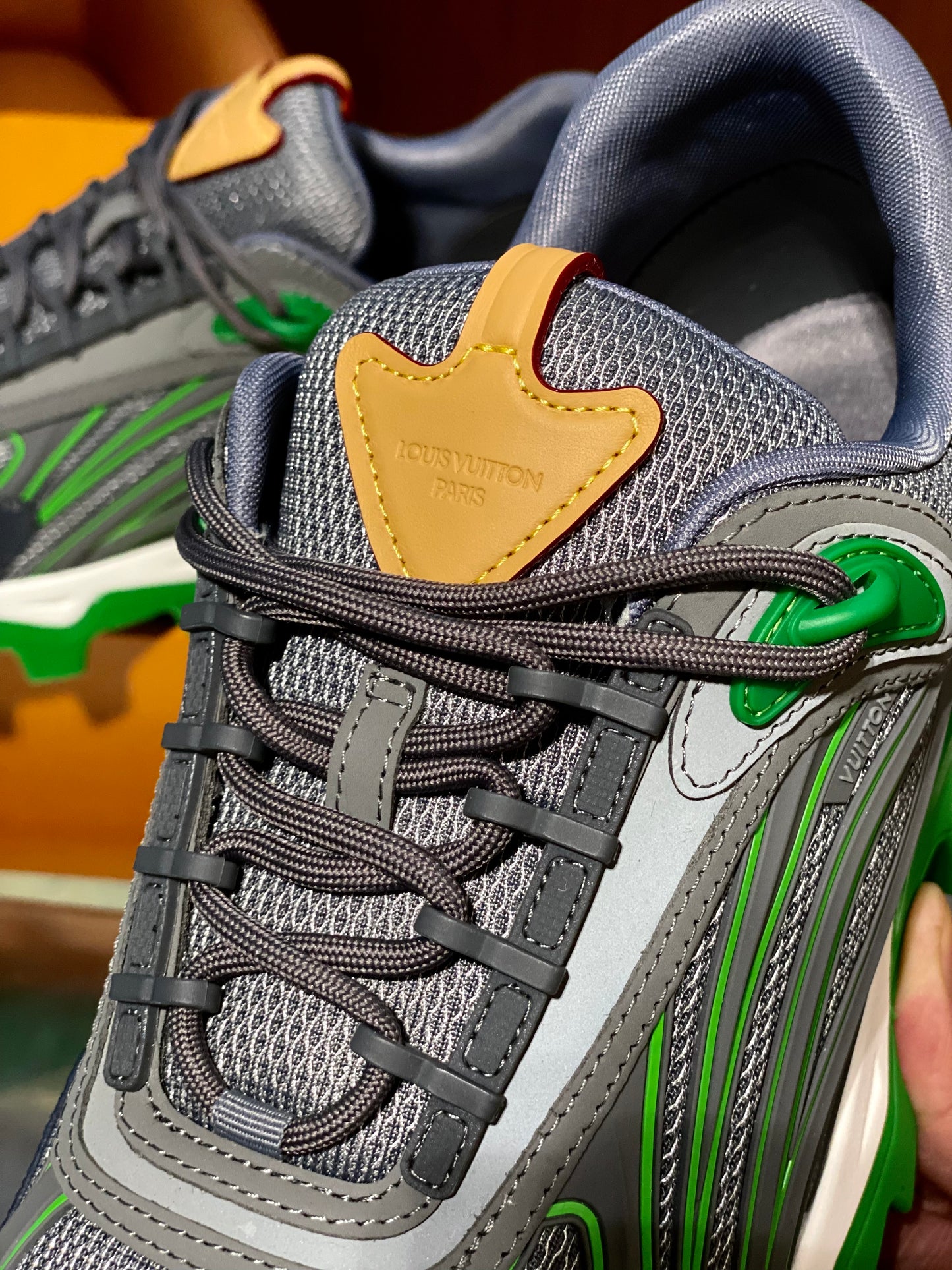 LOU SUMMIT SNEAKERS