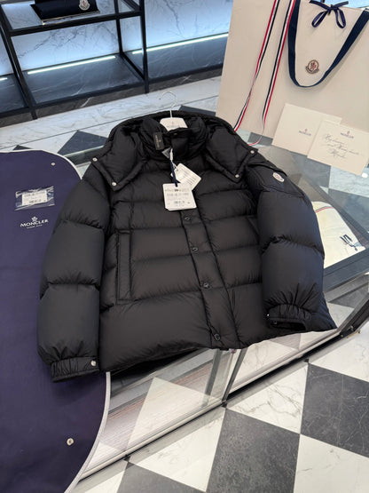 MONC VEZERE JACKET