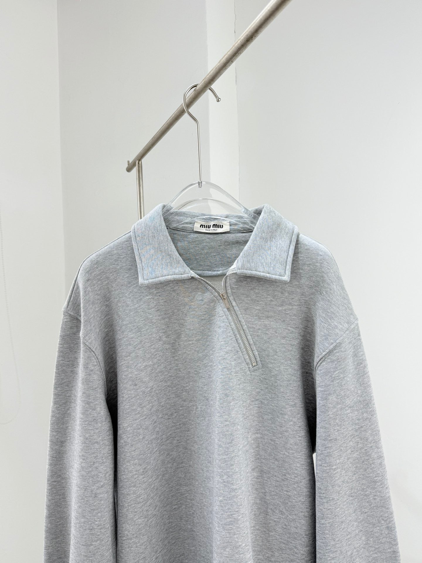 MIU M SWEATSHIRT ND