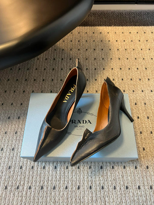 PD HEELS