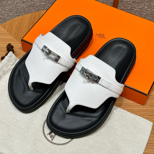 HERM EMPIRE SANDALS