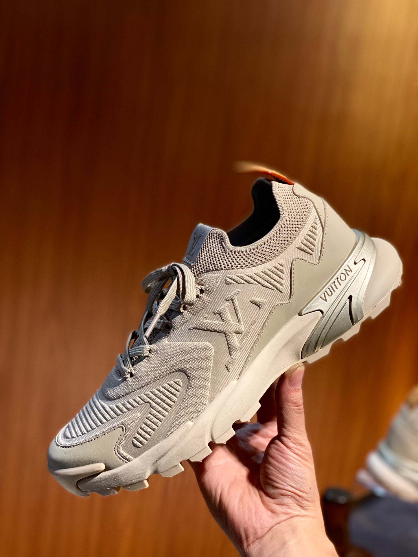 LOU RUNNER TATIC TRAINERS