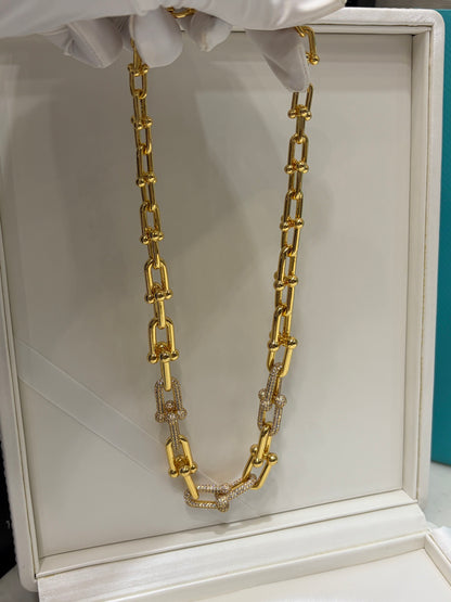 TIFF NECKLACE