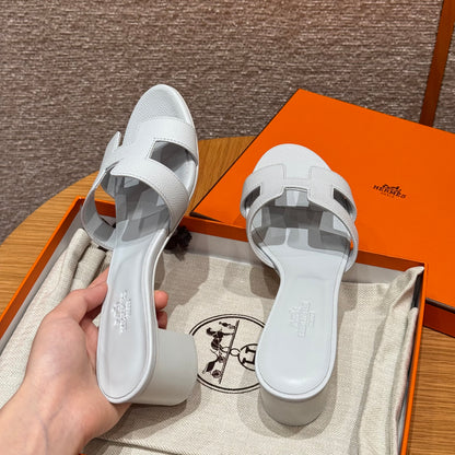HERM OASIS SANDALS