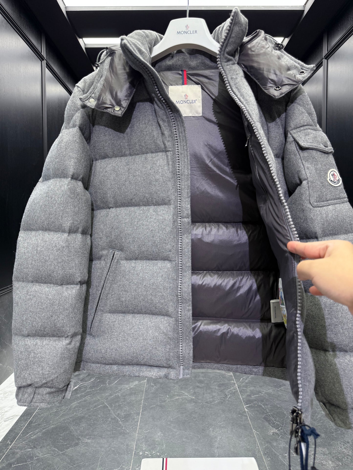 MONC MONTGENEVRE JACKET