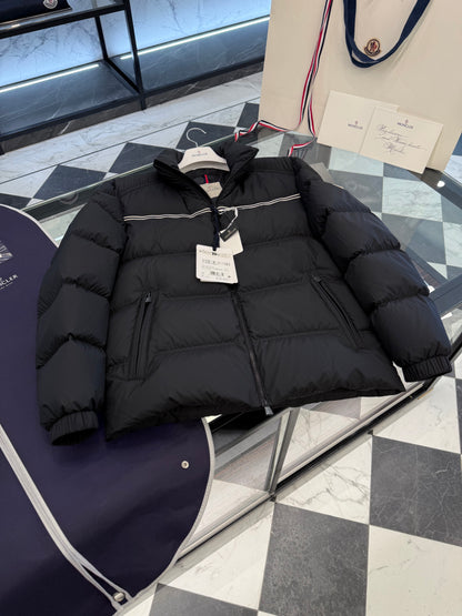 MONC BOUVAQUE JACKET
