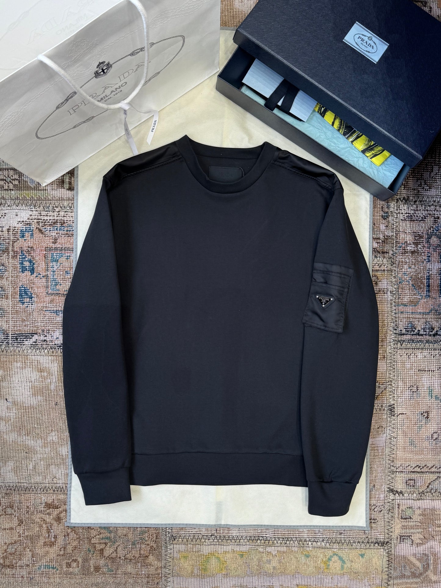 PD SWEATSHIRT