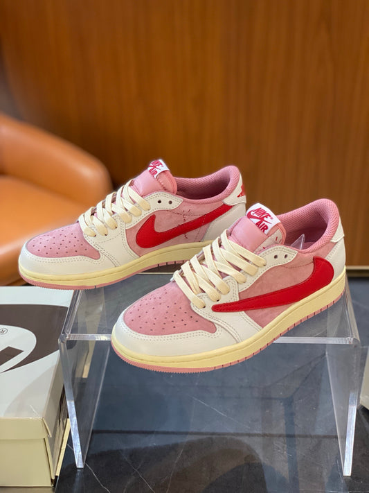 TRAVIS S x JORDAN 1 LOW SNEAKERS