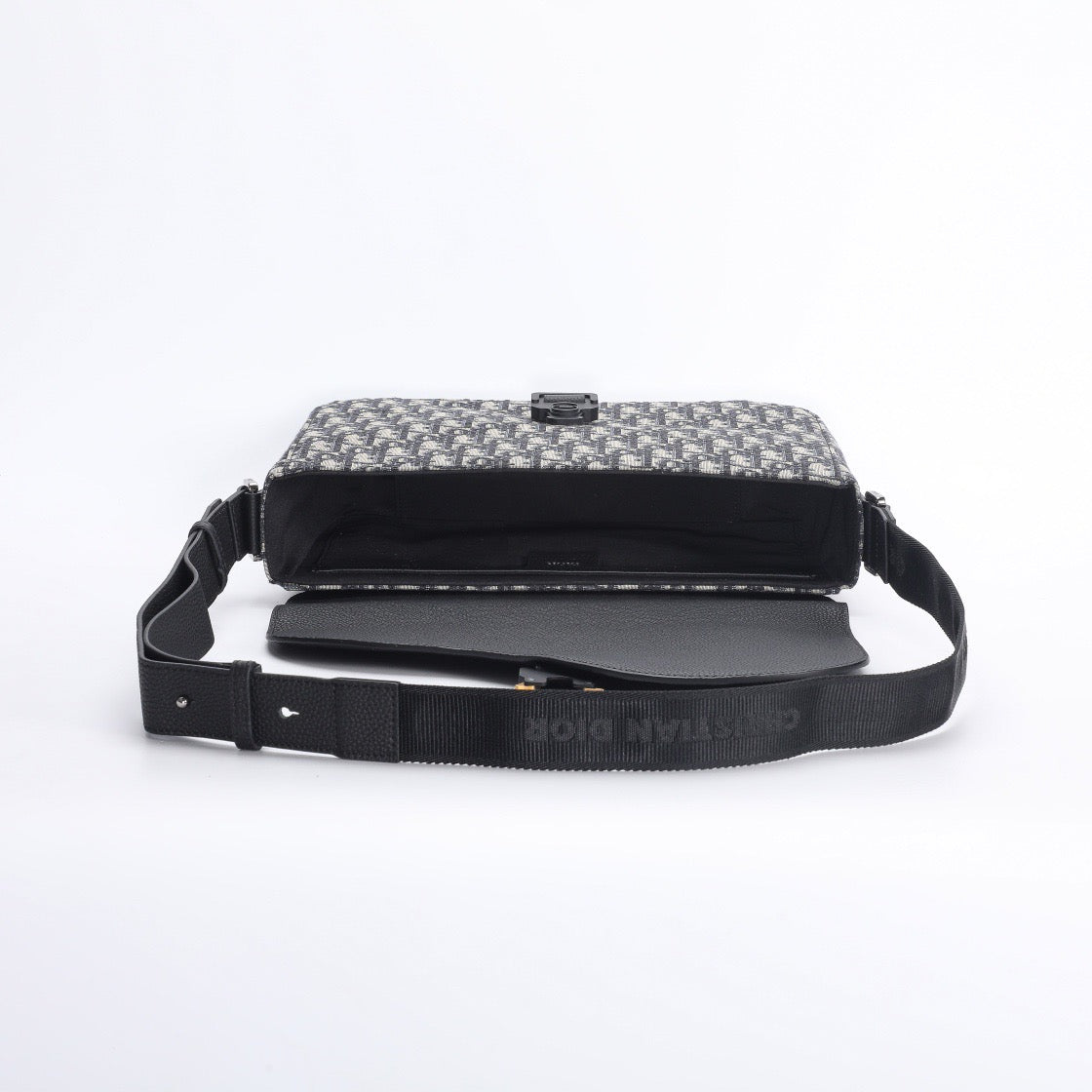 CD SADDLE MESSENGER BAG