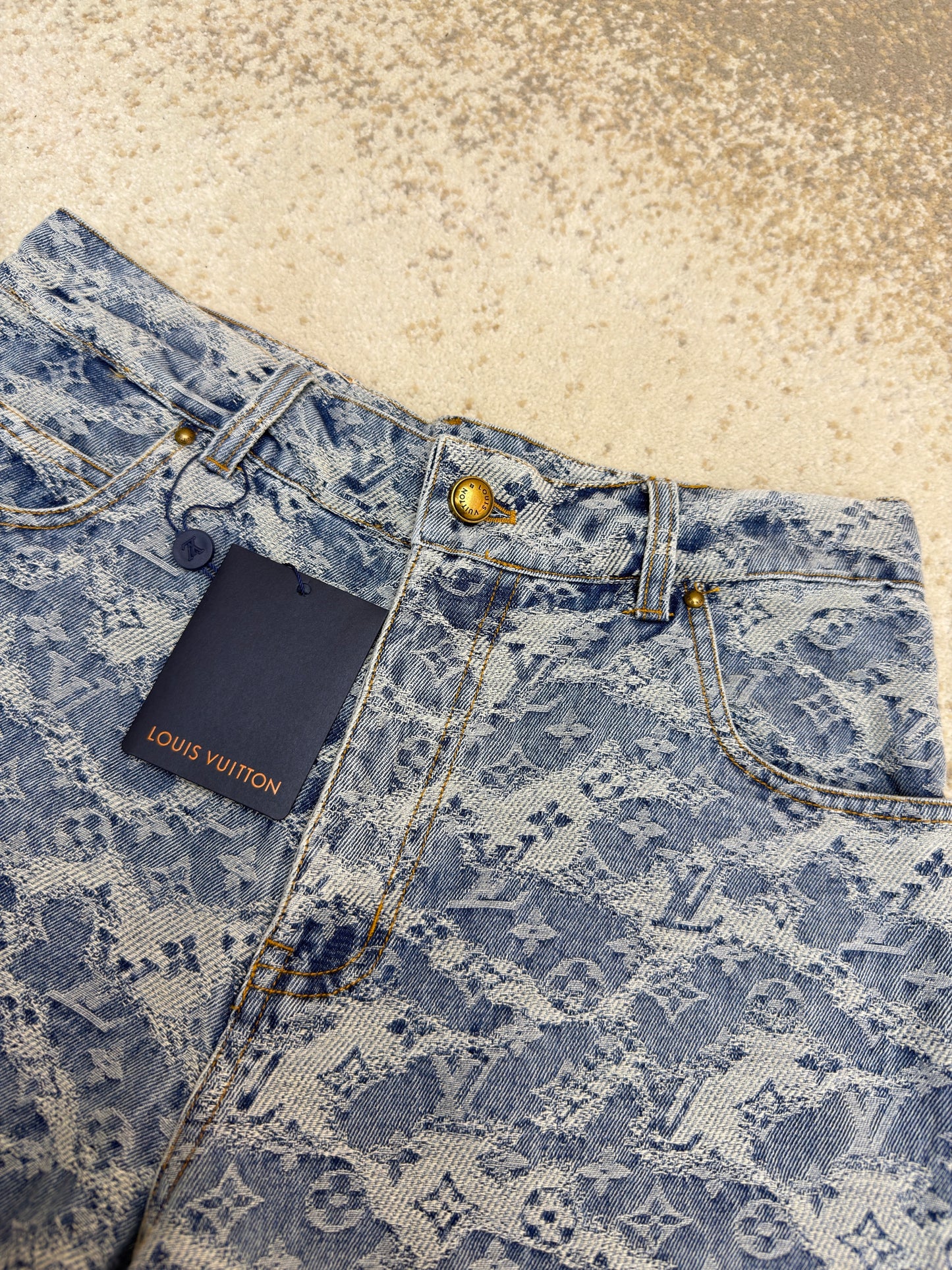 LOU DENIM SHORTS