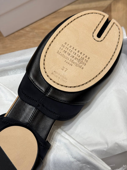 MAISON M TABI BALLET FLATS