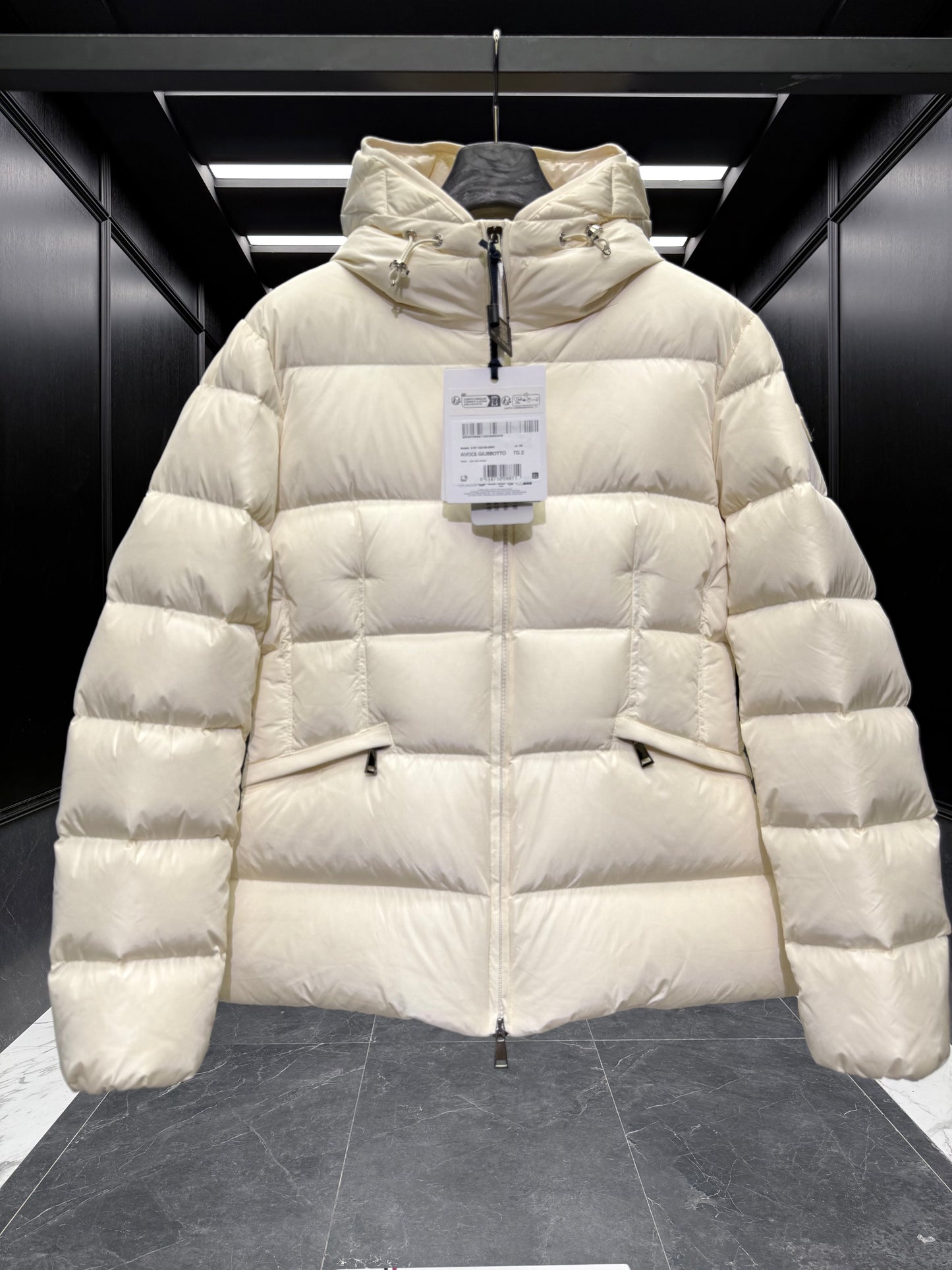 MONC AVOCE JACKET