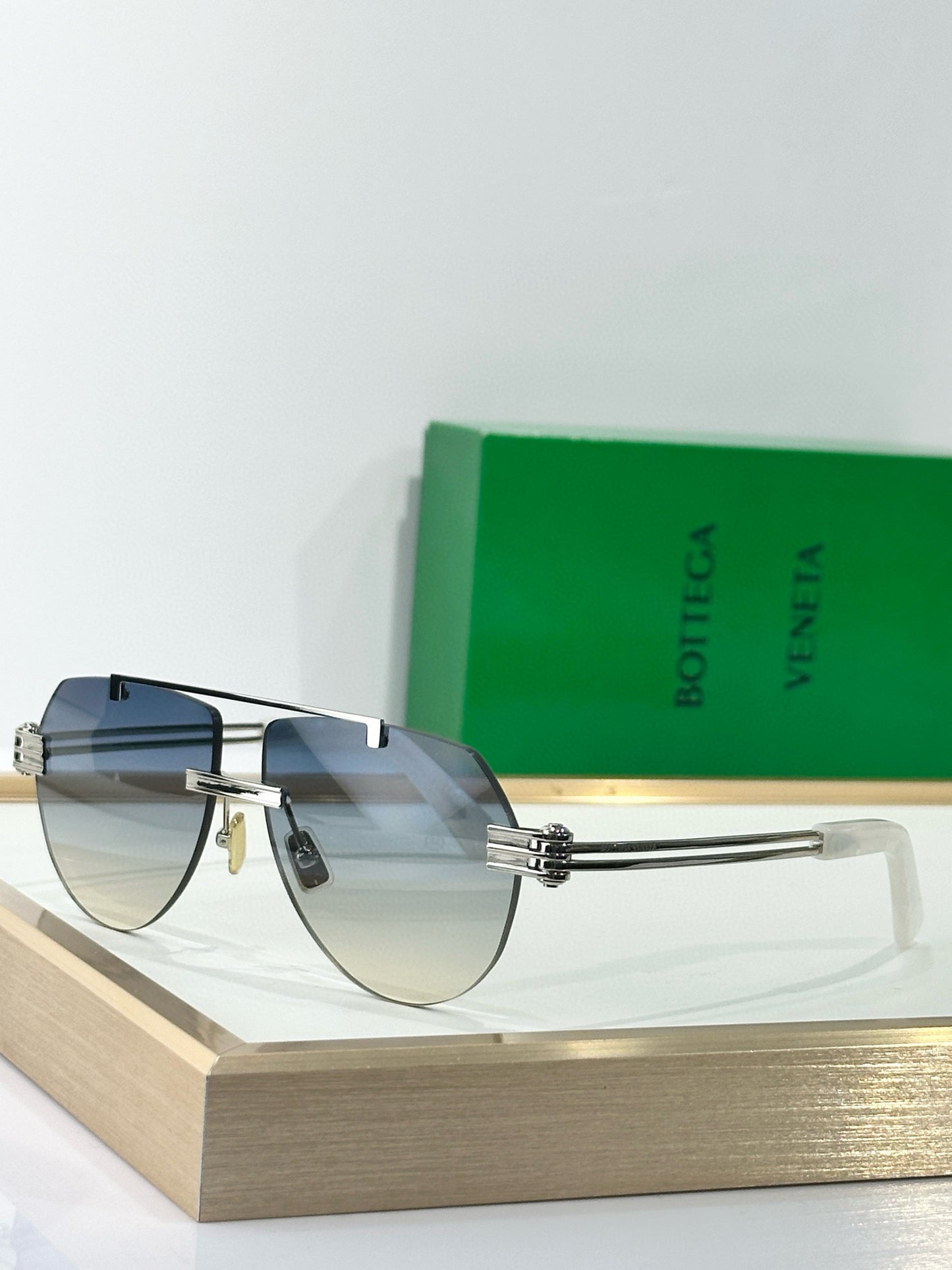 BOTT SUNGLASSES