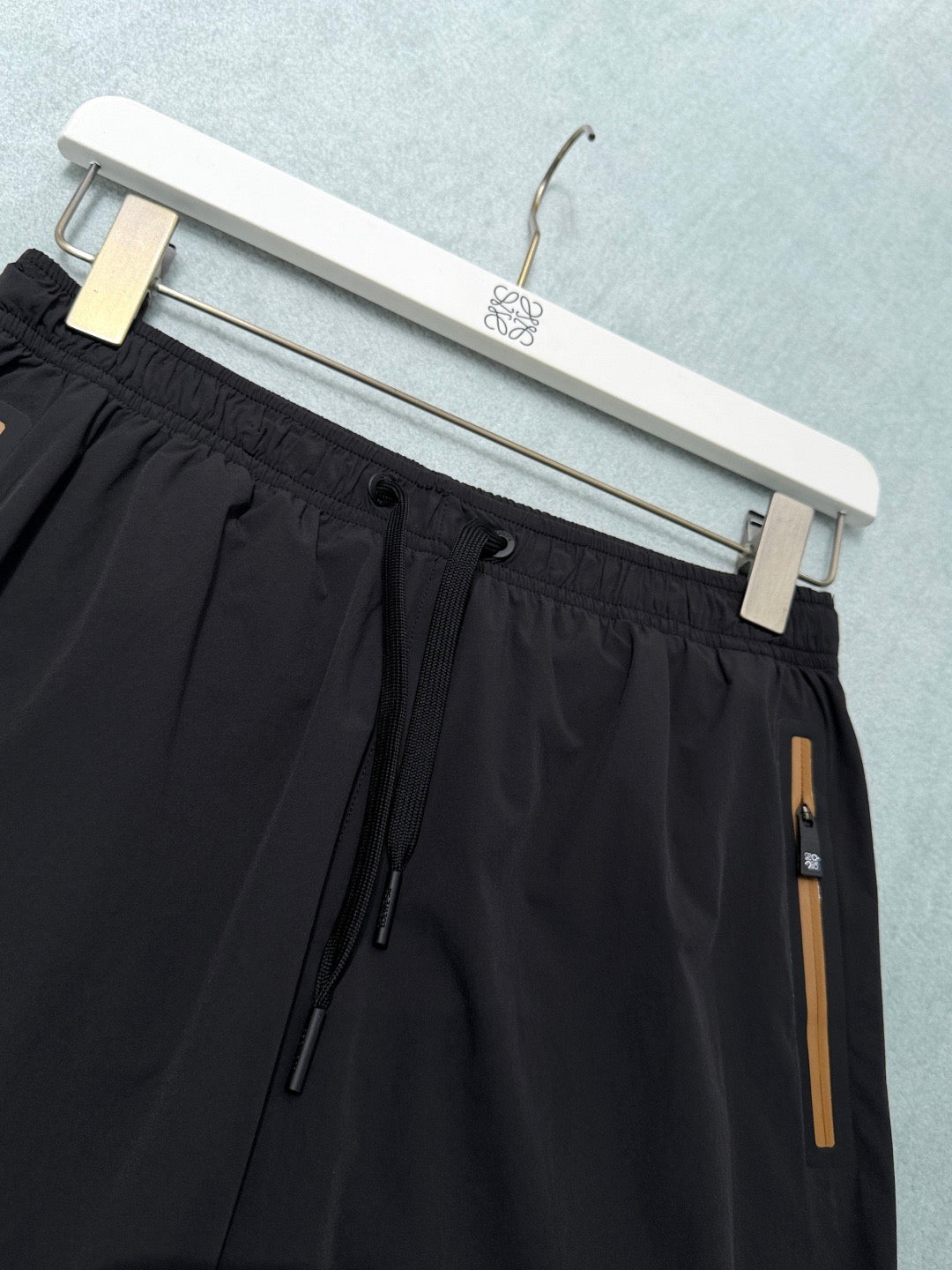 LOEW SHORTS