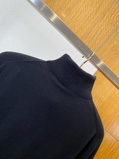 PD TURTLENECK