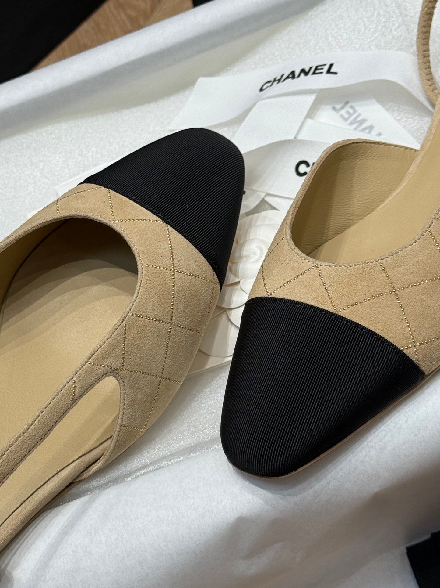 CC SLINGBACK PUMPS