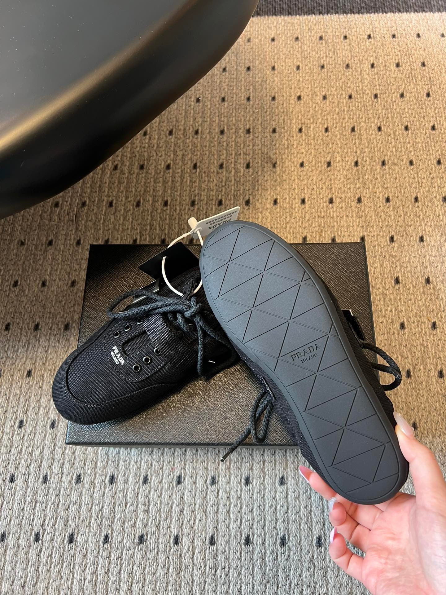 PD COLLAPSE SNEAKERS