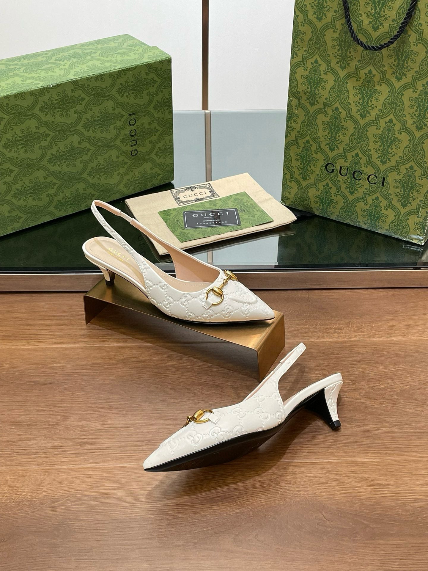 GG HEELS