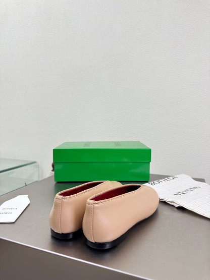 BOTT V BALLET PUMPS