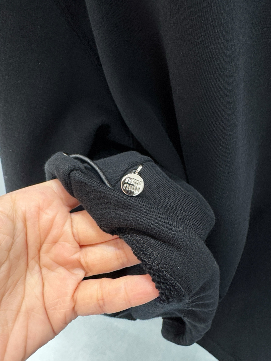 MIU M SWEATSHIRT