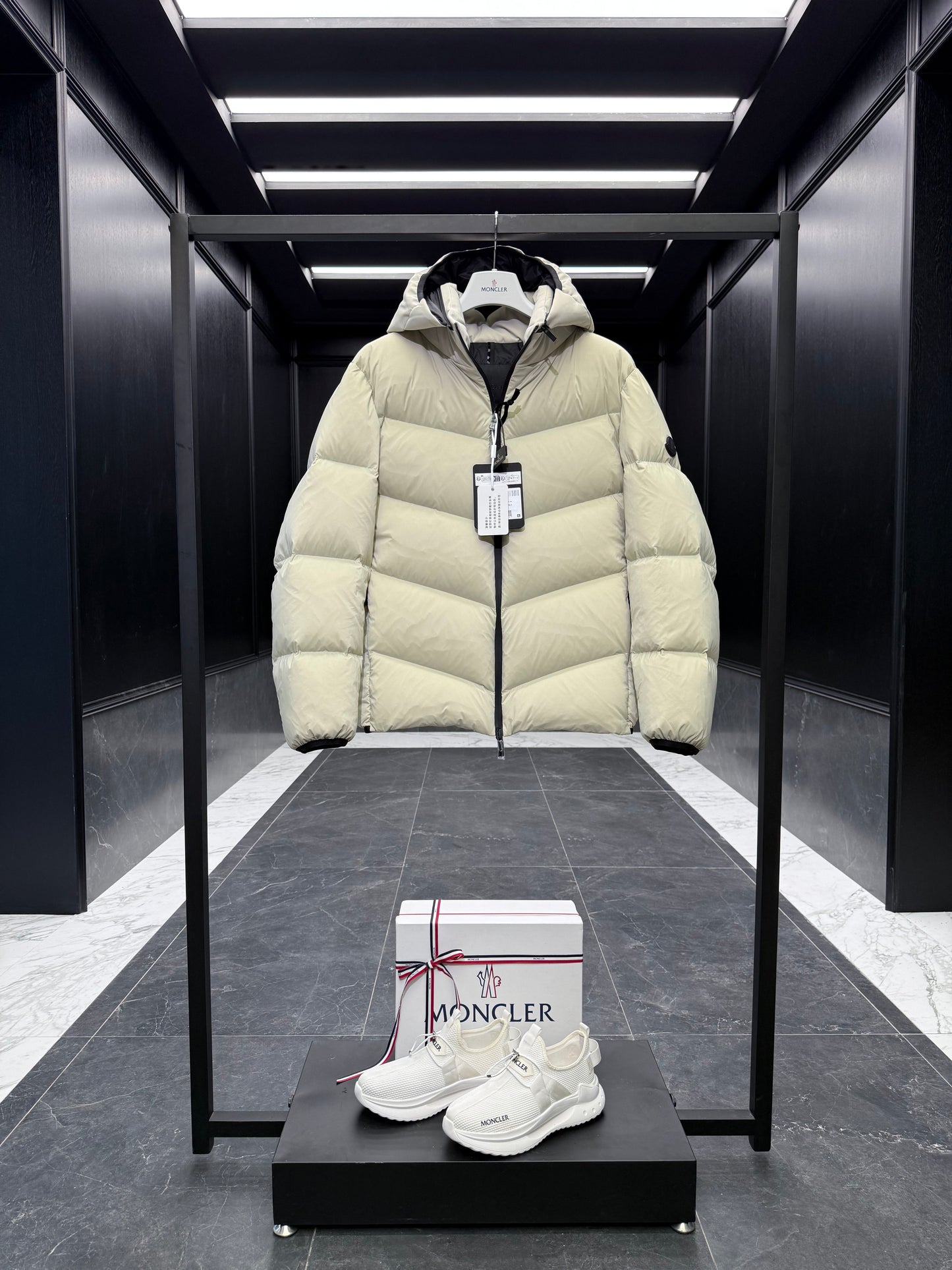 MONC FOREZ JACKET