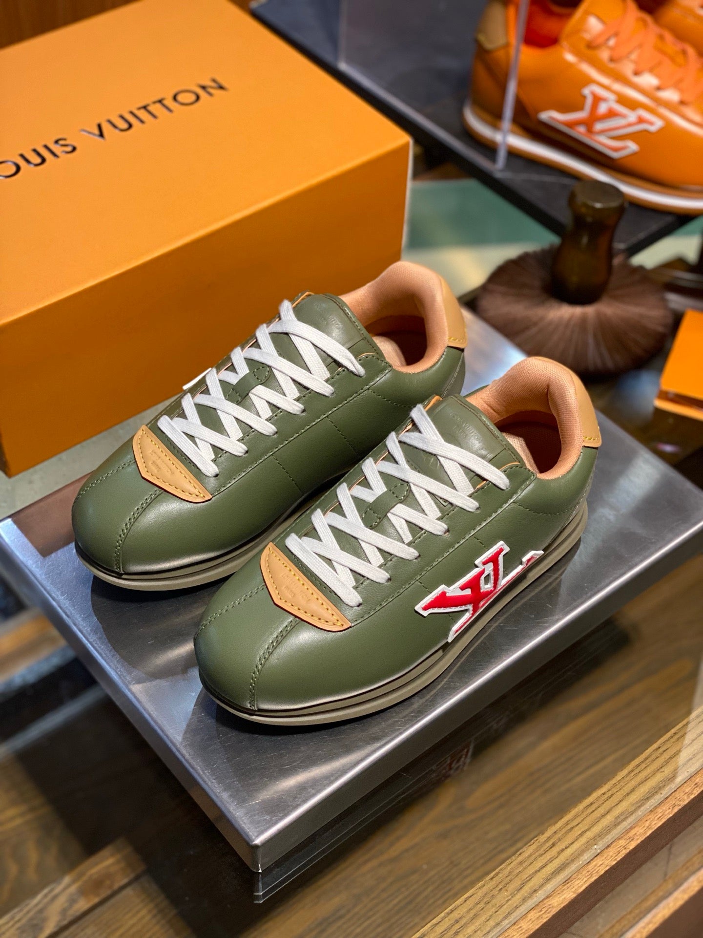 LOU BUTTERSOFT SNEAKERS