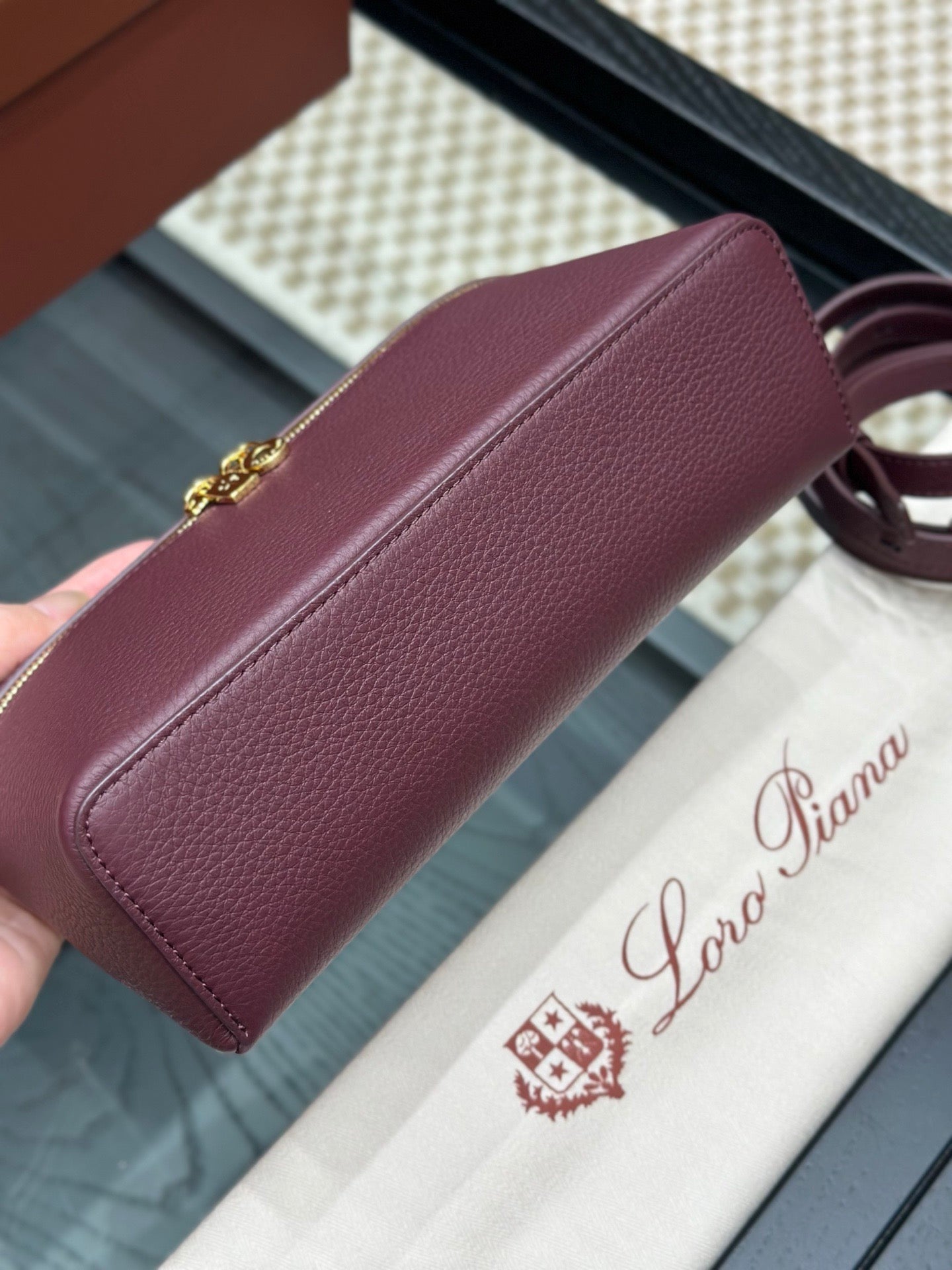 LORO P EXTRA POCKET L19 BAG