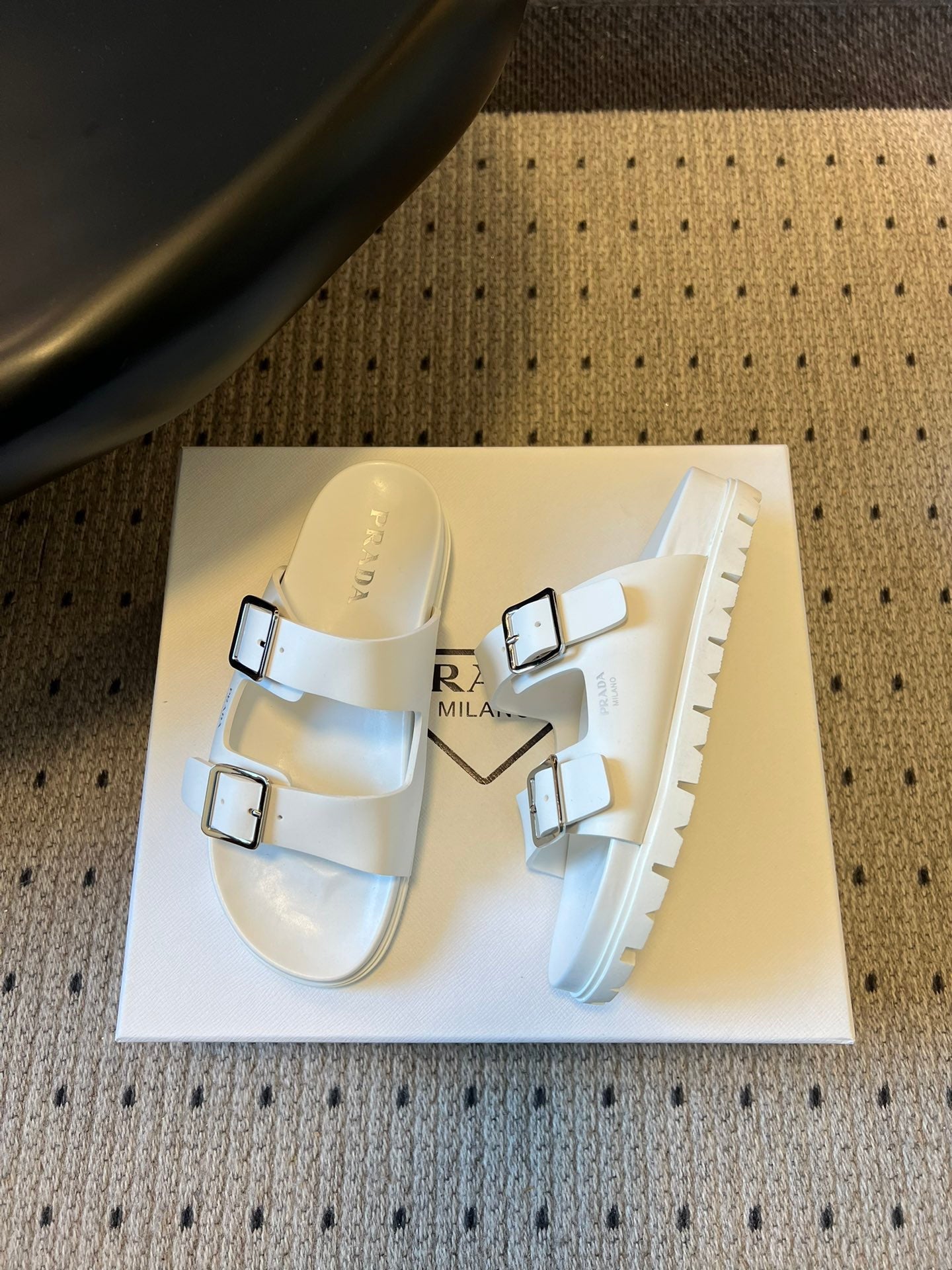PD LOGO SANDALS
